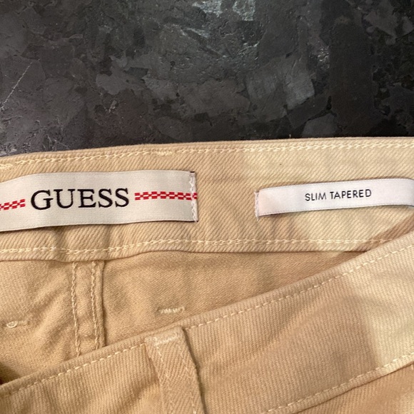 Guess men’s slim tapered jeans - Picture 2 of 7